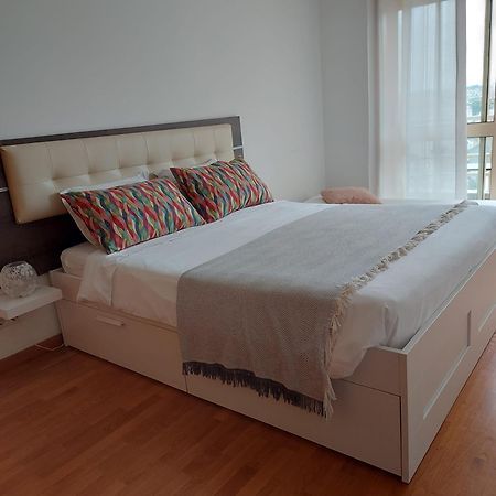 Apartamento Praca - Vistas Sobre A Cidade Porto Eksteriør bilde